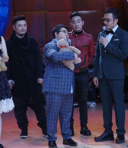 天涯韩红最新爆料,揭秘娱乐圈惊人内幕 第1张 天涯韩红最新爆料,揭秘娱乐圈惊人内幕 第1张